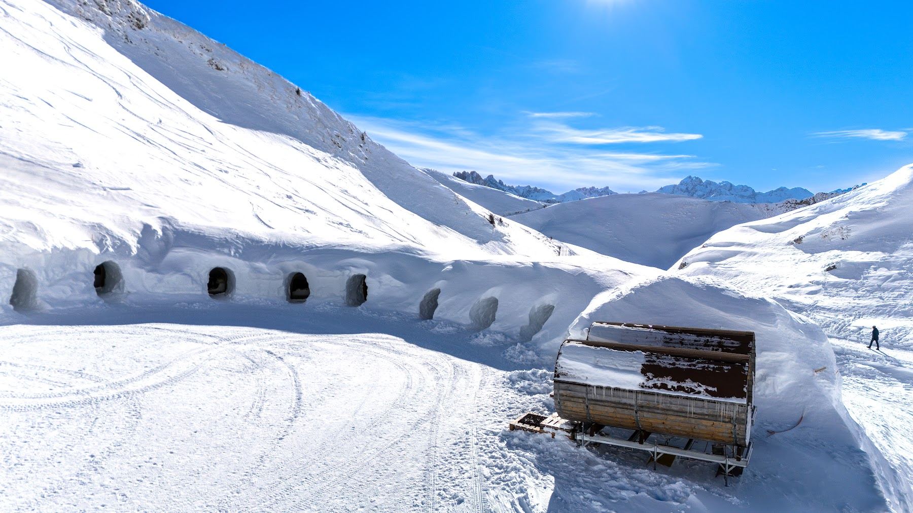 Iglu Lodge على المنحدر